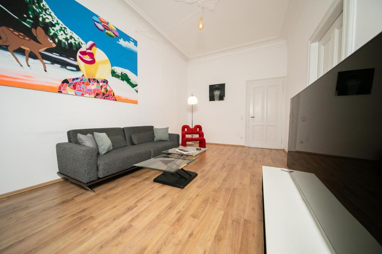 White 60 Qm Apartment - Zentral - Balkon - Messe Düsseldorf Zewnętrze zdjęcie